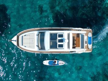 Yachtcharter SealineC390 4