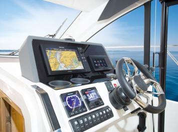 Yachtcharter SealineC390 9