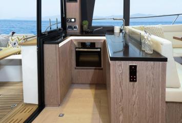 Yachtcharter SealineF430 18