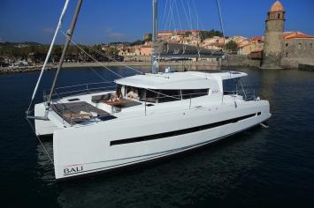 Yachtcharter Bali4.5 Fly 4Cab Top