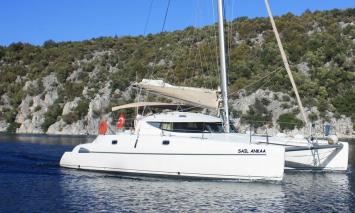 Yachtcharter Athena38