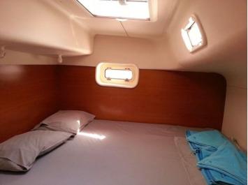Yachtcharter Leopard434 10