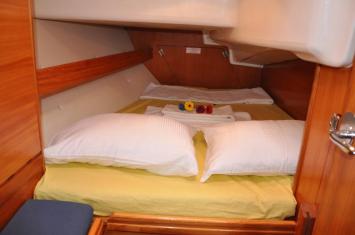 Yachtcharter Bavaria37Cruiser 19