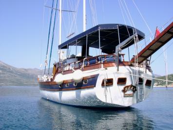 Yachtcharter GuletHera 6