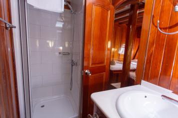 Yachtcharter GuletKadena 6cab wc