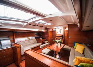 Yachtcharter Dufour560GL 41cab 15