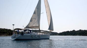 Yachtcharter Cyclades43 4