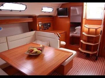 Yachtcharter Bavaria47Cruiser 8