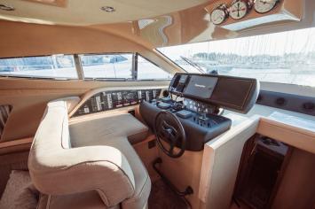 Yachtcharter Ferretti460Fly 5