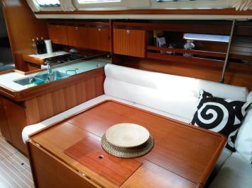 Yachtcharter Dufour44 17