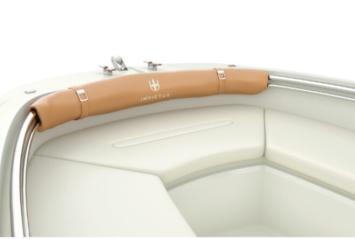 Yachtcharter Invictus190FX 5