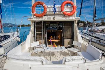 Yachtcharter Princess45 9