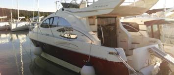 Yachtcharter Azimut39Fly