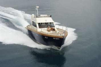 Yachtcharter Patrone42Fly 3