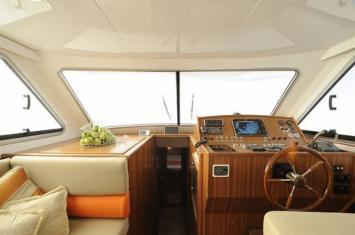 Yachtcharter Patrone42Fly 6