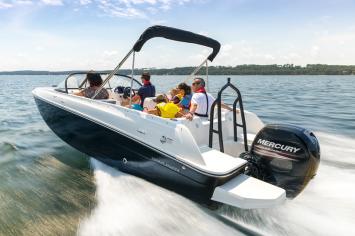 Yachtcharter BaylinerElementE7