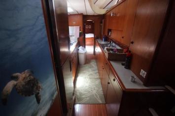 Yachtcharter Lagoon 67 5cab interior