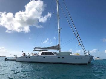 Yachtcharter Lagoon 67 5cab top