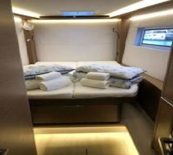 Yachtcharter lagoon78 3cab cabin