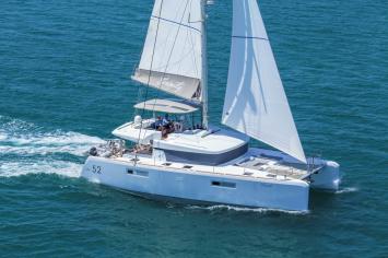 Yachtcharter Lagoon52