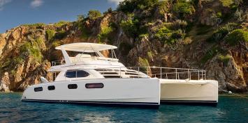 Yachtcharter Leopard 47 Powercat top