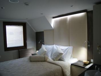 Yachtcharter Royal Eleganza 18cab cabin