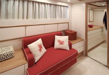 Yachtcharter Alalunga 78 4cab interior