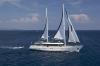 Yachtcharter Navilux 6cab side
