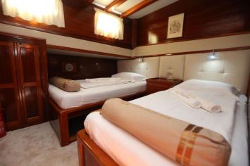 Yachtcharter GuletKadena 24