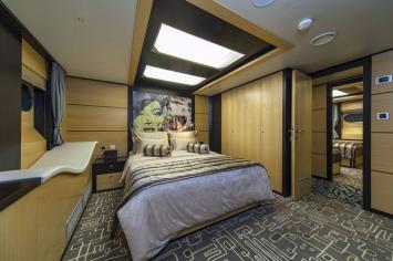 Yachtcharter Navilux 17