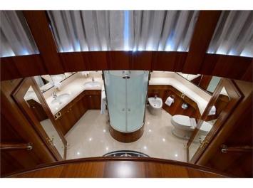 Yachtcharter Johnson 87 5cab wc