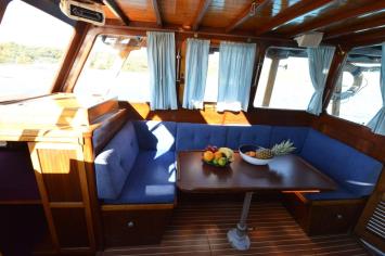 Yachtcharter GuletTiho 15