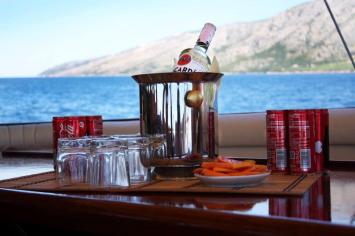 Yachtcharter GuletGardelin 5