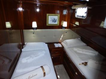 Yachtcharter GuletMalena 10