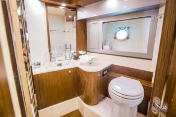 Yachtcharter 68 Ego 3cab wc