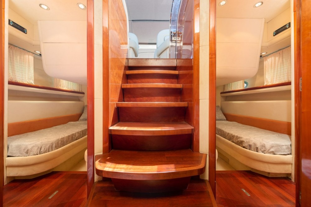 Yachtcharter Dalla Pieta 48 HT 3cab interior