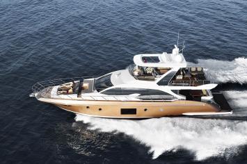 Yachtcharter Azimut 66 4cab top