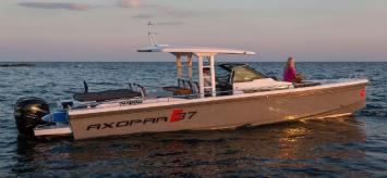 Yachtcharter Axopar37T top