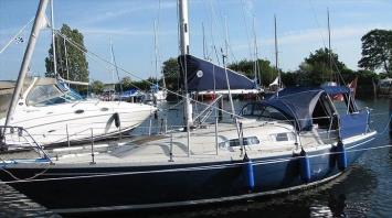 Yachtcharter Albin Ballad 31 1cab top
