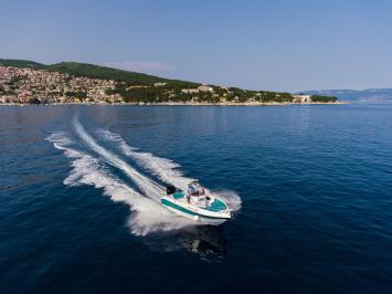 Yachtcharter Bluline21Open 5