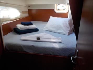 Yachtcharter Leopard 39 pc 4cab cabin