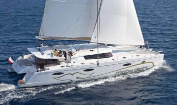 Yachtcharter Galathea 65 5cab top