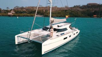 Yachtcharter Nautitech 482 4cab top