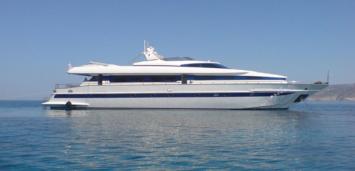 Yachtcharter Erato 7cab top