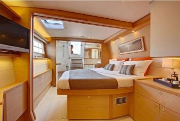 Yachtcharter Lagoon560S2 4cab 17