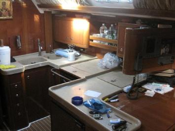 Yachtcharter Ocean star 51.2 owner 3cb pantry