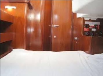 Yachtcharter oceanis 411 Celebration 3cab cabin