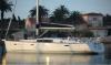 Yachtcharter Oceanis 43 Family 4cab side