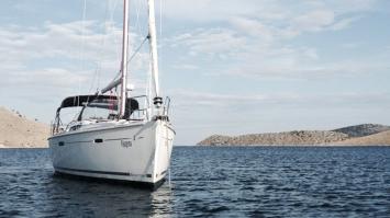 Yachtcharter Oceanis46 6