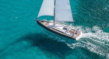 Yachtcharter Oceanis 55 5cab top